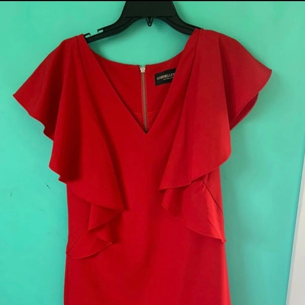 Red Gabrielle Union dress